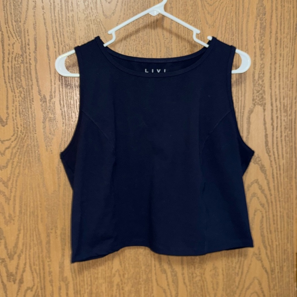 Plus Size LIVI Crop Tank Top Size 18/20 Athletic Plus Size Lane Bryant NWOT